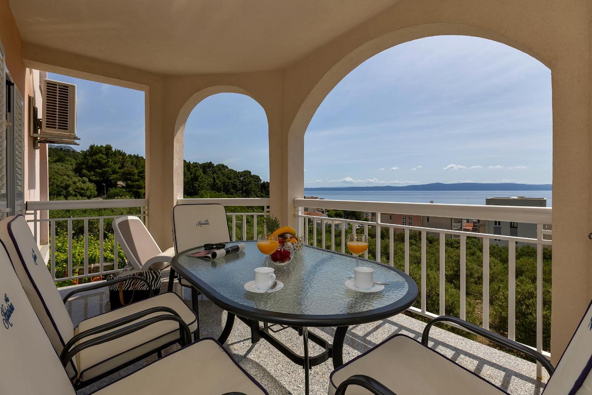 Apartments Villa Katarina Tučepi 部屋 写真