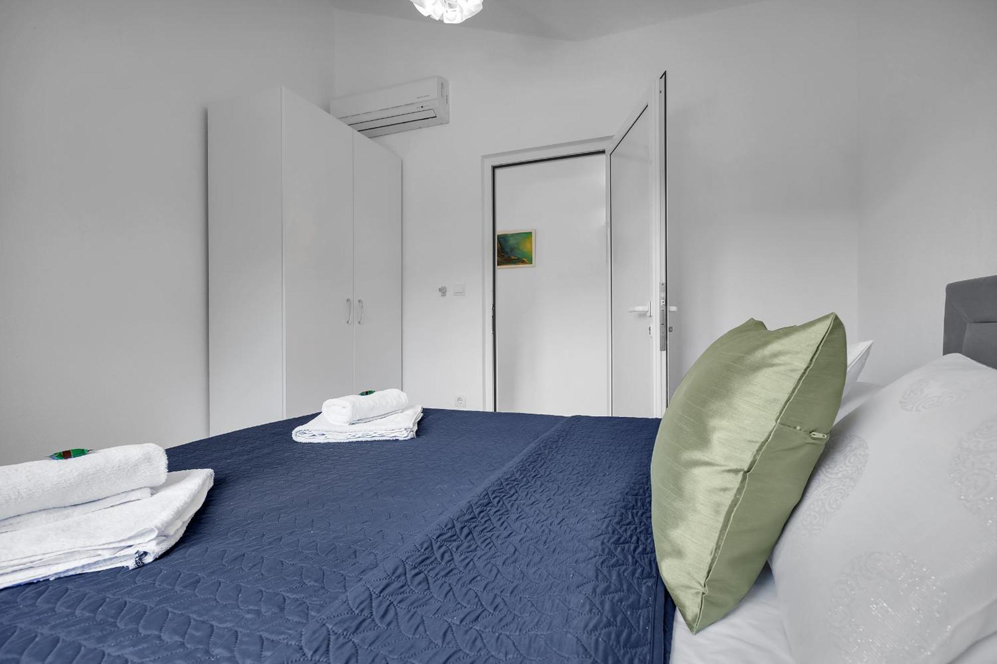 Apartments Villa Katarina Tučepi エクステリア 写真