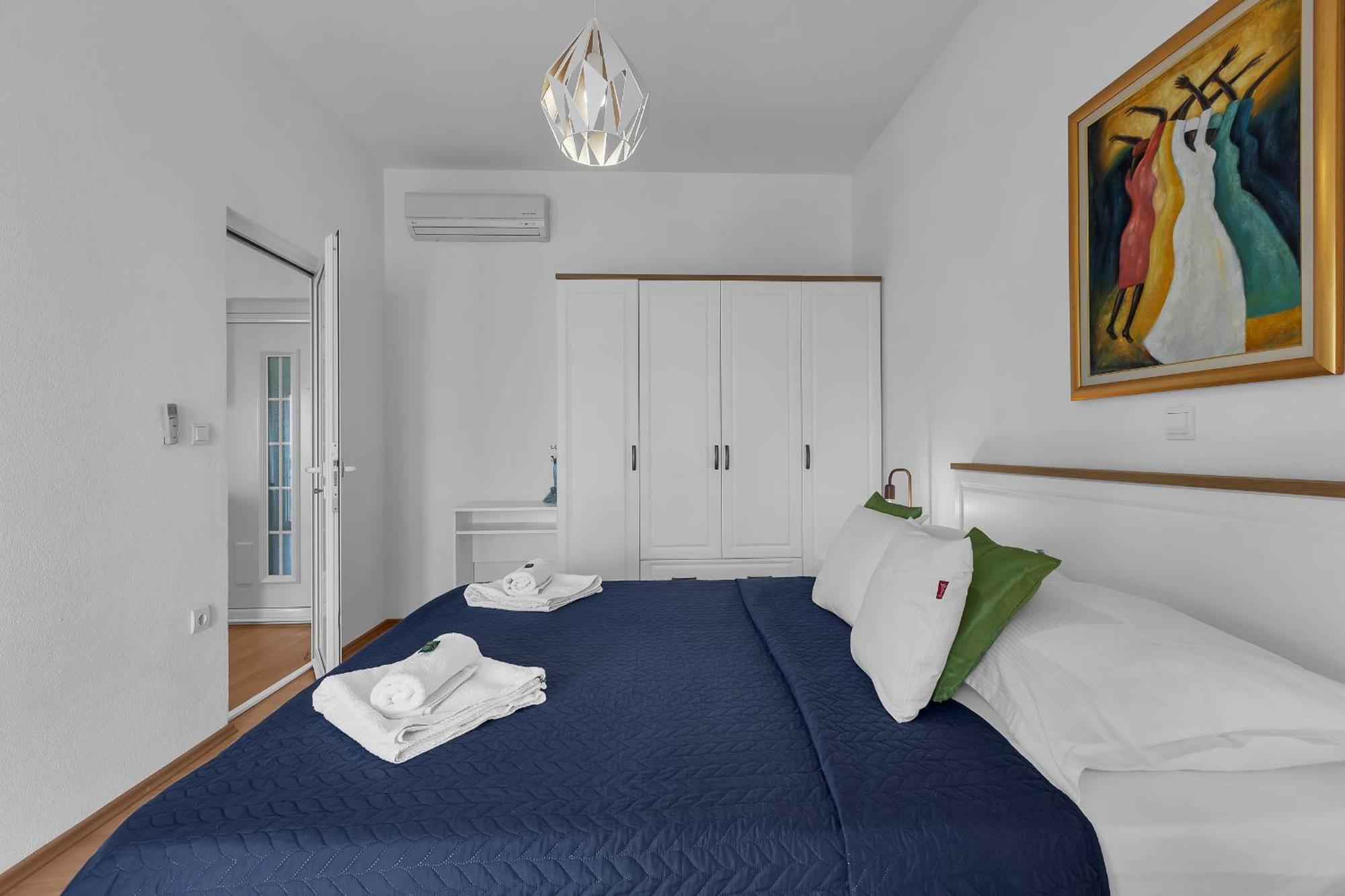 Apartments Villa Katarina Tučepi エクステリア 写真