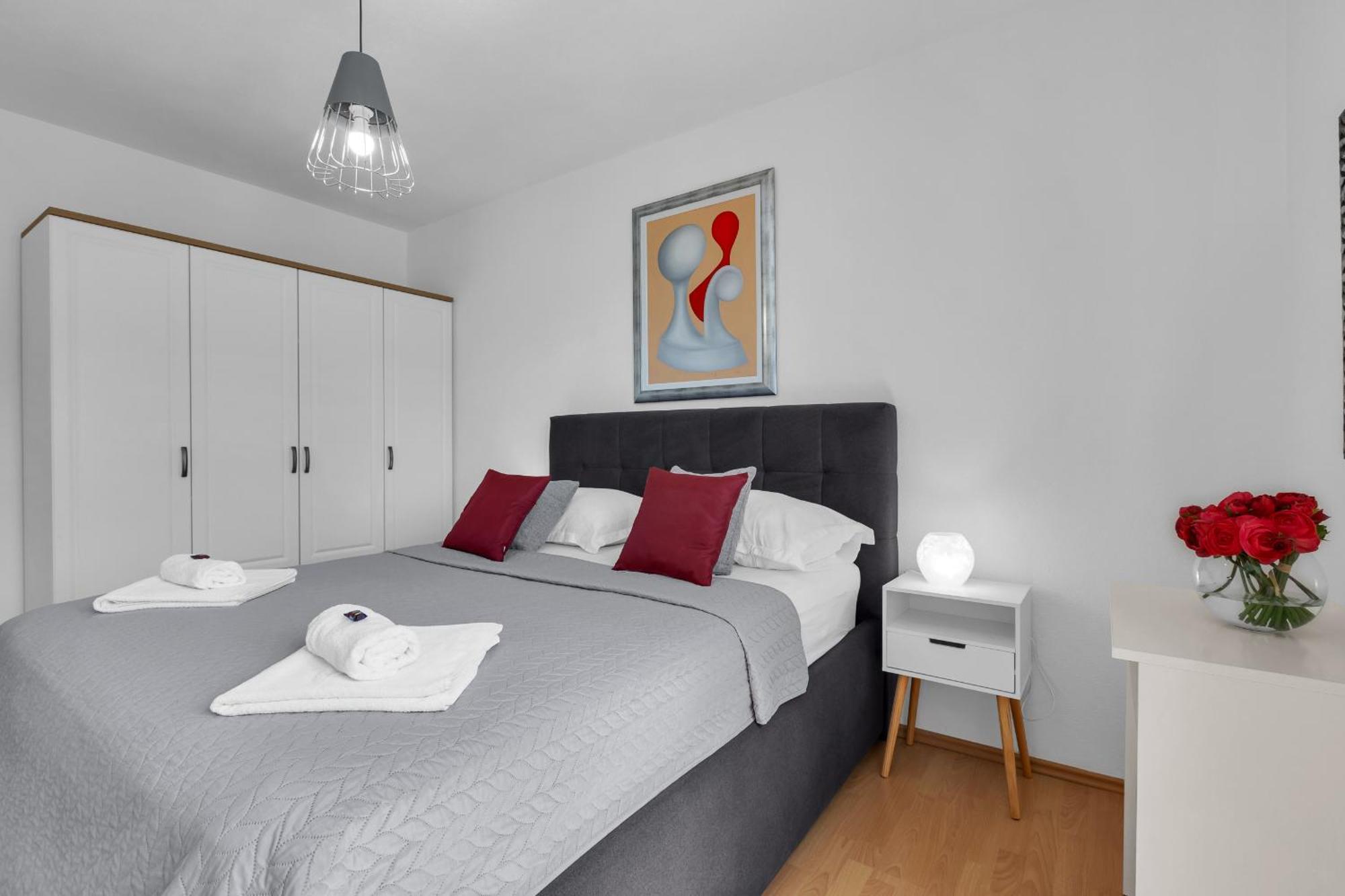 Apartments Villa Katarina Tučepi エクステリア 写真