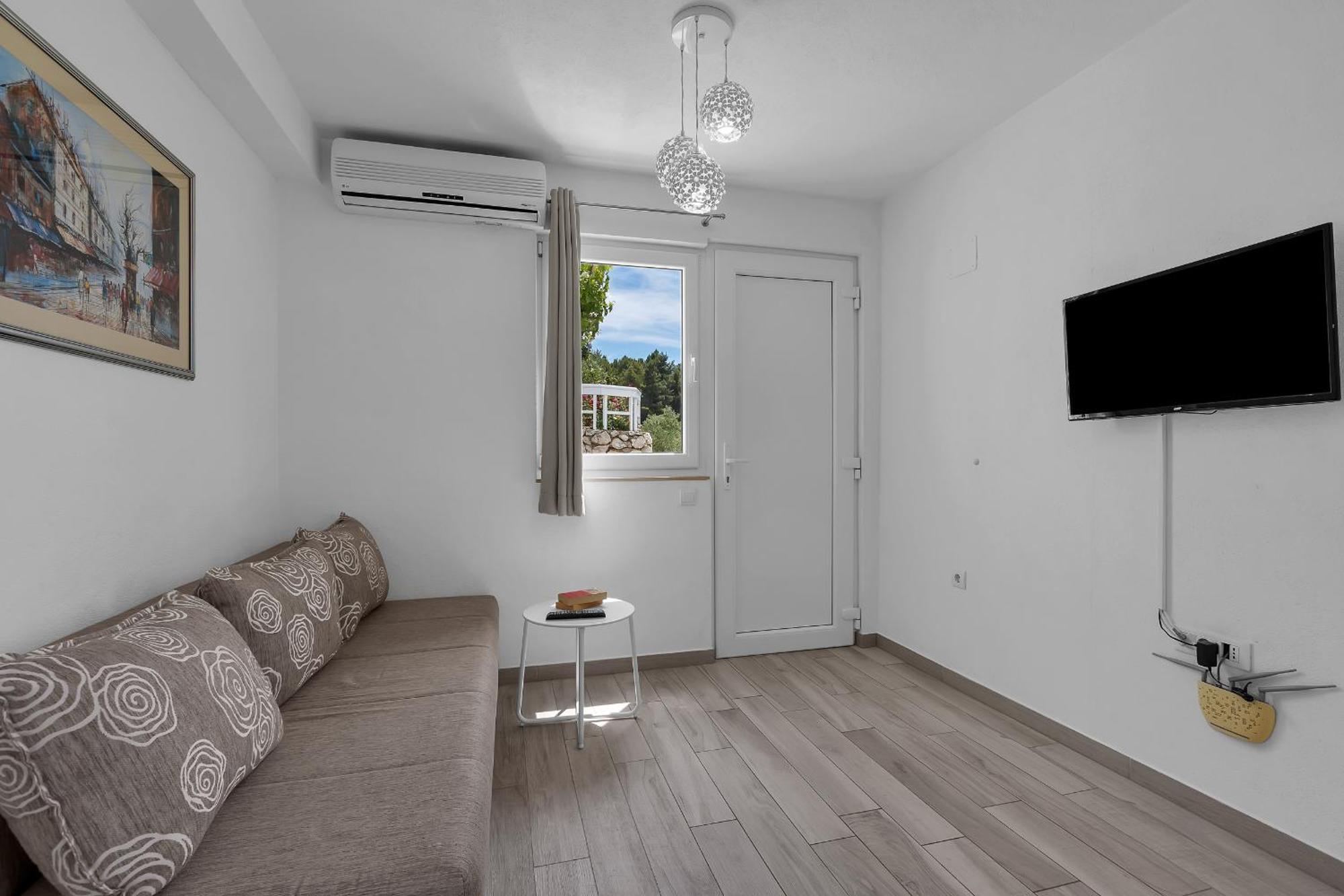 Apartments Villa Katarina Tučepi 部屋 写真