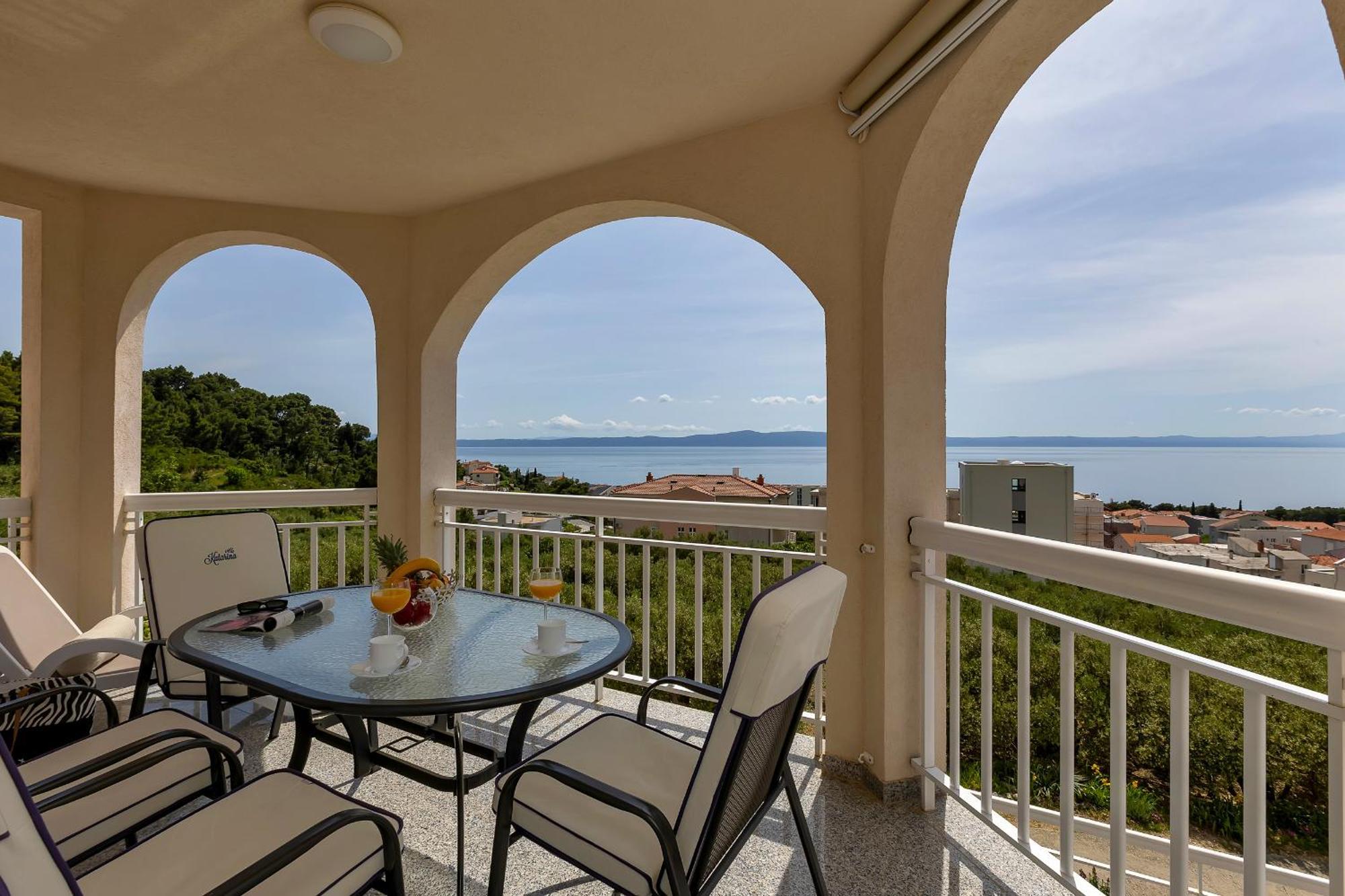 Apartments Villa Katarina Tučepi 部屋 写真